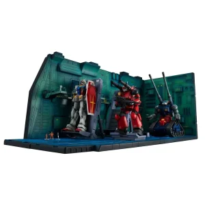 Megahouse Realistic Model: Gundam White Base Catapult Deck 1/144 Hg 200mm